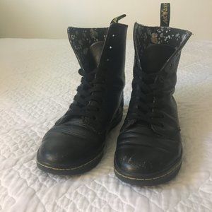 Dr. Martens Stratford Black Boots